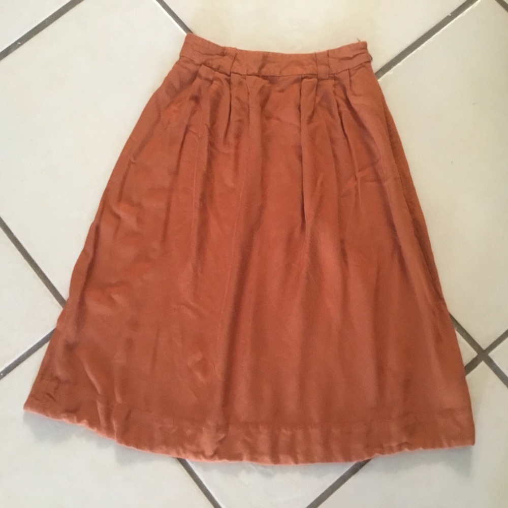 midi skirt